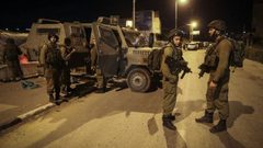 4 إصابات بأعيرة معدنية وعشرات حالات الاختناق خلال اقتحام الاحتلال مدينة قلقيلية