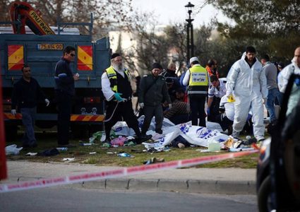 العثور على جثة رجل قتل طعنا في القدس