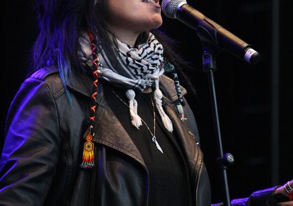 "الثقافة": ريم بنا شكلت رمزاً ملهماً للنضال ضد الاحتلال وحملت فلسطين دوماً بصوتها