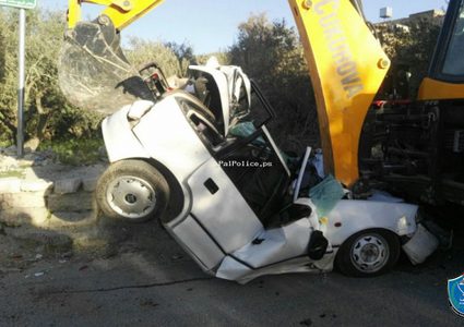 الشرطة تتلف 48 مركبة وتلقي القبض على مطلوبين بنابلس