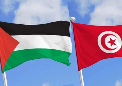 الفاهوم يناقش مع المدير العام لوكالة تونس سبل المشاركة الفلسطينية