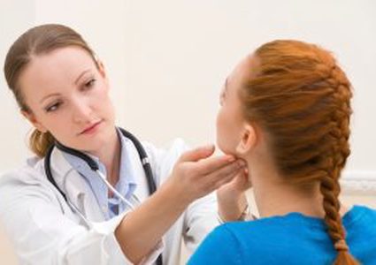 ما هو علاج الغدة النكافية للكبار؟