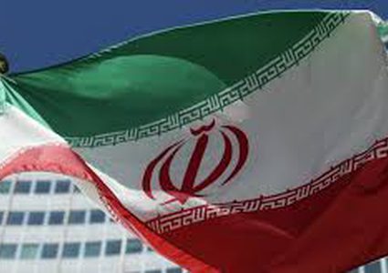 اجتماع أمريكي سعودي إماراتي يبحث "تدابير" ضد إيران