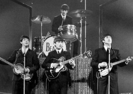 عرض صورة للبيتلز في مزاد بـ360 ألف دولار