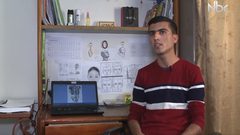 الفنان ليث أبو عرام يبدع في الرسم (فيديو)