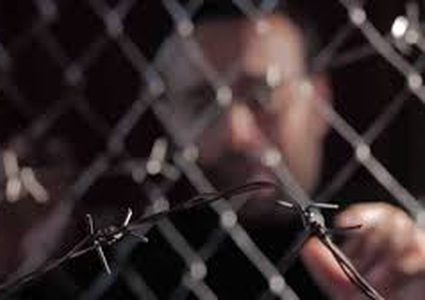 أسير يدخل عامه الـ 16 في سجون الاحتلال