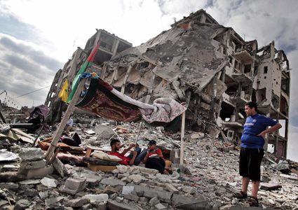 مركز حقوقي يحذر من انفجار الأوضاع في غزة