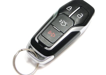 ثغرات في مفاتيح سيارات "Keyless" الألمانية!