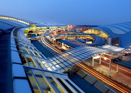 5 مطارات عربية ضمن قائمة أفضل 100 مطار في العالم