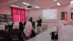 التربية توضح تفاصيل وفاة طالبة شرق نابلس