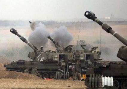 استشهاد الشاب عمر سمور  جراء إصابته بشظايا قذيفة اطلقتها دبابات الاحتلال