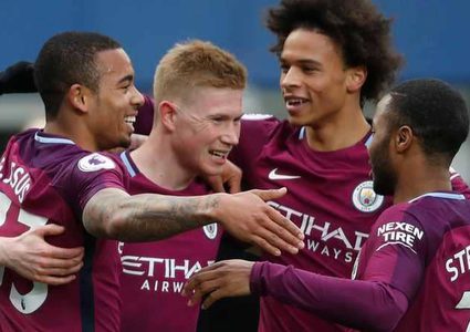 ديربي مانشستر يفصل "السيتي" عن لقب الدوري