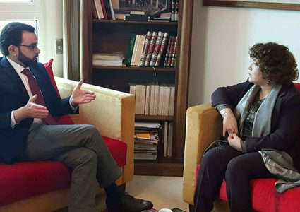 وزير الثقافة يبحث مع مديرة المكتبة الوطنية التونسية سبل تعزيز التعاون