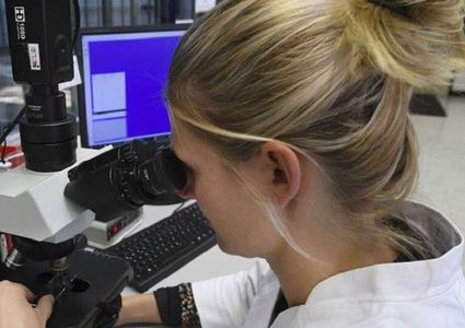 علماء روس يبتكرون دواء يقتل الخلايا السرطانية "انتقائيا"