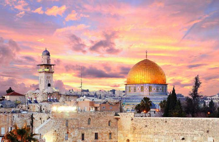 دولة الاحتلال تحاول اقناع المزيد من دول العالم بنقل سفاراتها إلى القدس