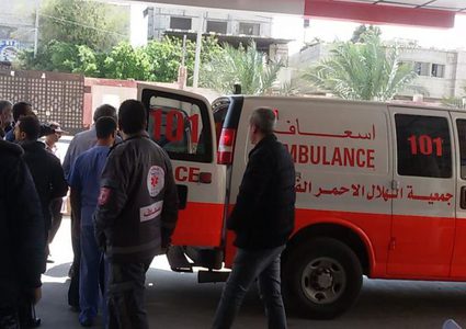 إصابة 12 مواطناً على حدود غزة في اليوم الرابع لمسيرة العودة