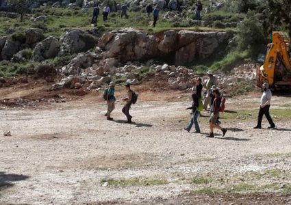 مستوطنون يقتحمون برك سليمان جنوب بيت لحم