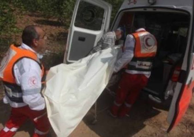 الشرطة والنيابة العامة تحققان بظروف وفاة مواطنة وجدت مشنوقة