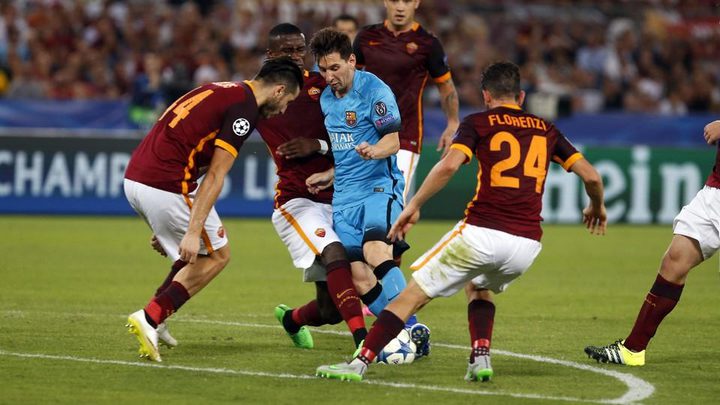 برشلونة يقهر روما برباعية في دوري الأبطال