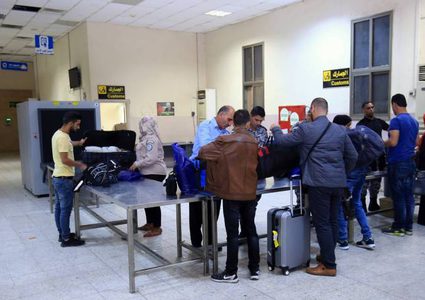 تنقل 6435 مسافر على معبر الكرامة