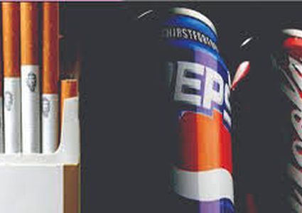 هل تقلل الضرائب من استهلاك الوجبات الخفيفة والسجائر والمشروبات