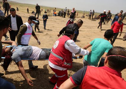 10 شهداء و1345 إصابة برصاص الاحتلال على حدود قطاع غزة