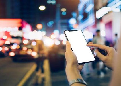 التلويح باليد بدلاً من اللمس على الاجهزة الذكية!