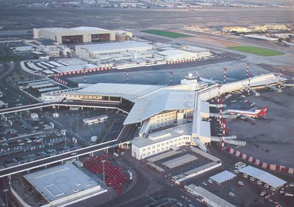 عشر شركات عالمية تتنافس لإدارة "مطار الكويت الجديد"