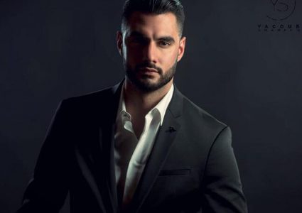 الفنان يعقوب شاهين يعتذر عن حفل "عيد الفصح" تضامناً مع غزة