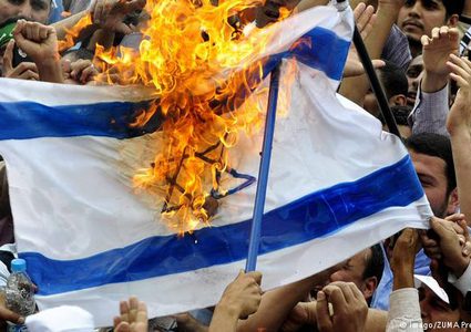 الهيئة العليا: الجمعة القادمة جمعة حرق العلم الإسرائيلي