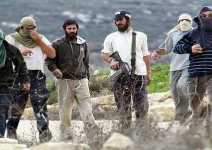 محاولة اختطاف لمسن من قبل مستوطنين على جسر الحمرا