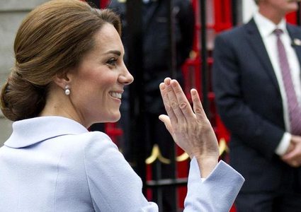 ميدلتون تتسوق من دون حراس.. وهذا ما حصل أمام سيارتها