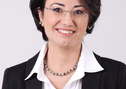 الزعبي تدعو إلى تحقيق دولي بانتهاكات الاحتلال