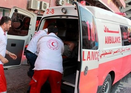 إصابة 8 مواطنين برصاص قوات الاحتلال قرب حدود غزة