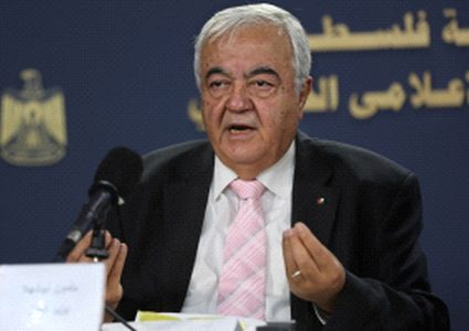 وزير العَمل يوقّع عددًا من مذكرات التّفاهم مع نظرائِه العرب