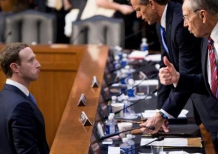 مسؤول "فيسبوك" يعتذر أمام الكونغرس تاركا أسئلة من دون اجوبة