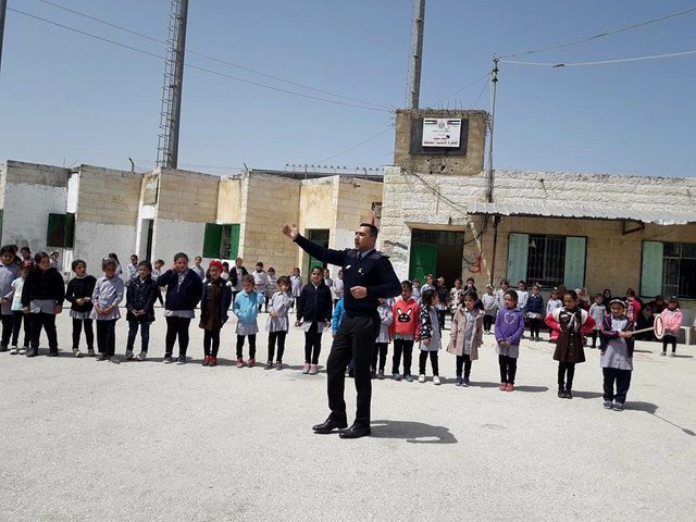 الشرطة تنظم يومًا شُرطيًا للطلبة في بيت لحم
