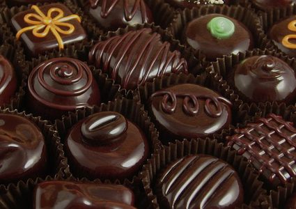 لماذا يجب أن تتناولي المزيد من الشوكولاتة؟