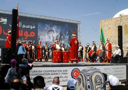 أريحا: انطلاق فعاليات موسم النبي موسى