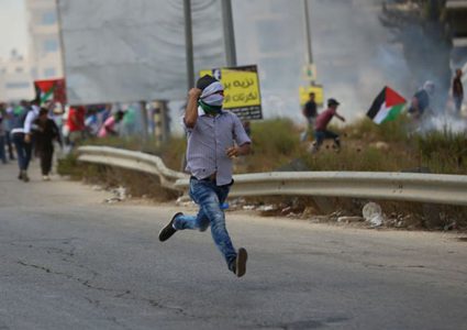 مواجَهات في مناطق متفرّقة من الضّفة