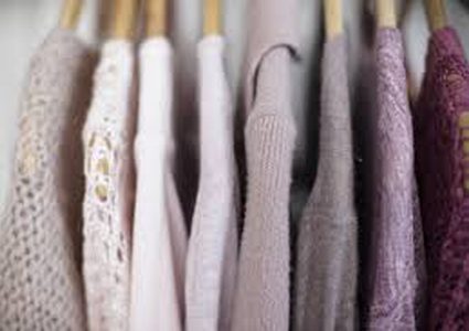 توقف فورا عن ارتداء الملابس الجديدة قبل غسلها