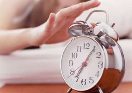 محبو السهر الذين يستيقظون باكرا.. معرضون لخطر وفاة أكبر