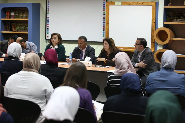 مديرية التربية والتعليم تعقد اجتماعا للمدارس الخاصة