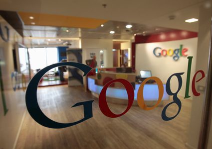 محكمة تأمر غوغل بإزالة محتوى  كامل عن رجل بسبب "حقه في أن ينسى"