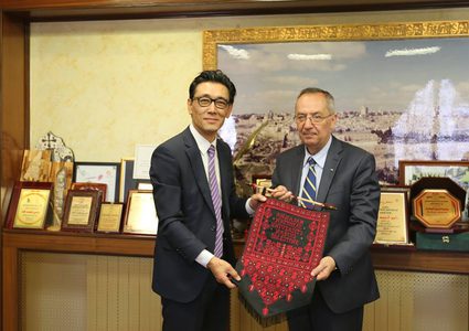 ممثل جمهورية كوريا لدى فلسطين يزور جامعة النجاح الوطنية ويبحث آفاق التعاون المشترك