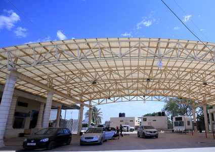 تنقل 8136 مسافر على معبر الكرامة