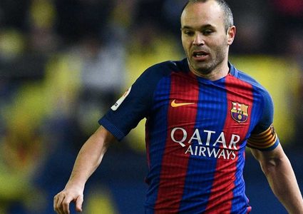 بسبب النبيذ.. إنييستا ينتقل إلى الصين