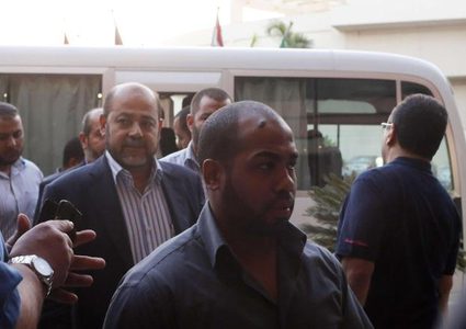 وفد من حماس يتوجه للقاهرة لبحث هذه الملفات
