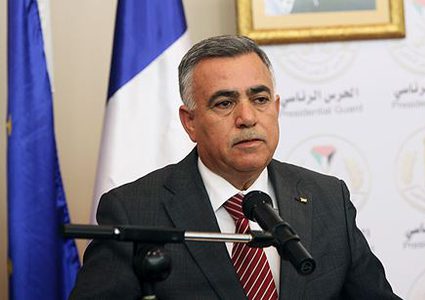 الأعرج يفتتح عددًا من المَشاريع في بيت حنينا وقلنديا والجديرة