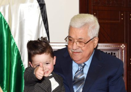 الرئيس يستقبل الطفل زياد الفاخوري